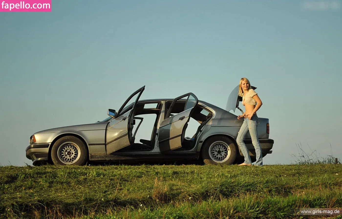 Girls Magazine Onlyfans Photo Gallery 