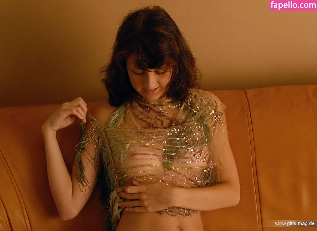 Girls Magazine Onlyfans Photo Gallery 