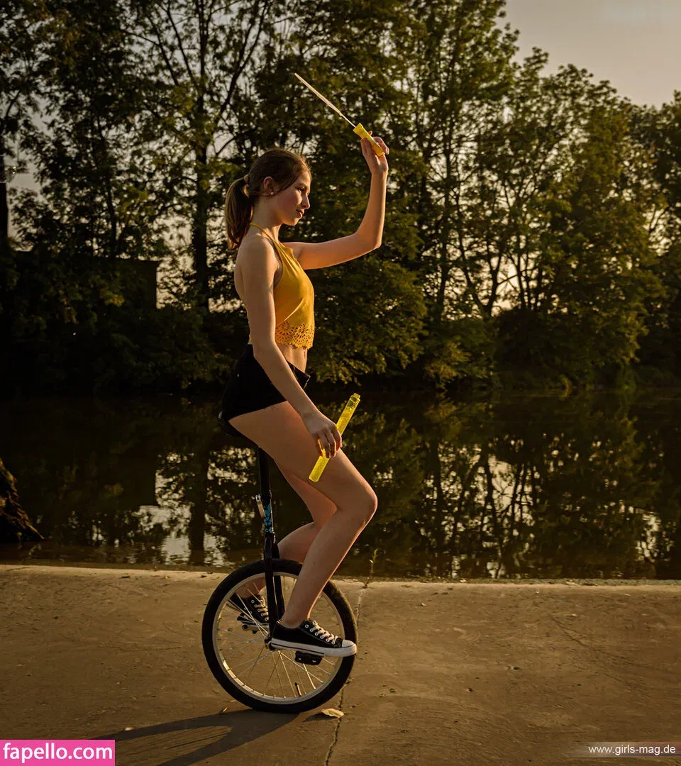 Girls Magazine Onlyfans Photo Gallery 