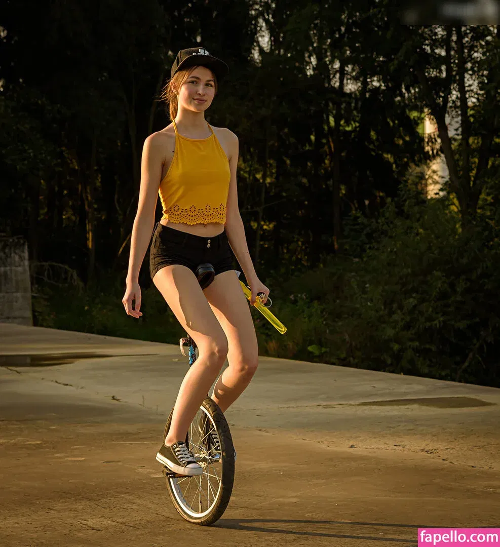 Girls Magazine Onlyfans Photo Gallery 