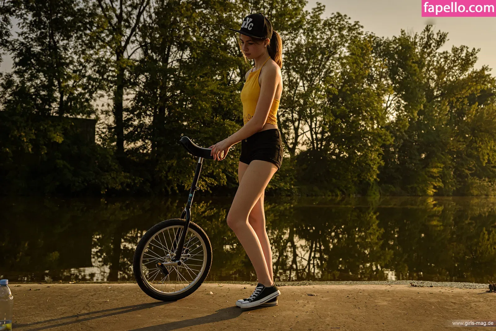 Girls Magazine Onlyfans Photo Gallery 