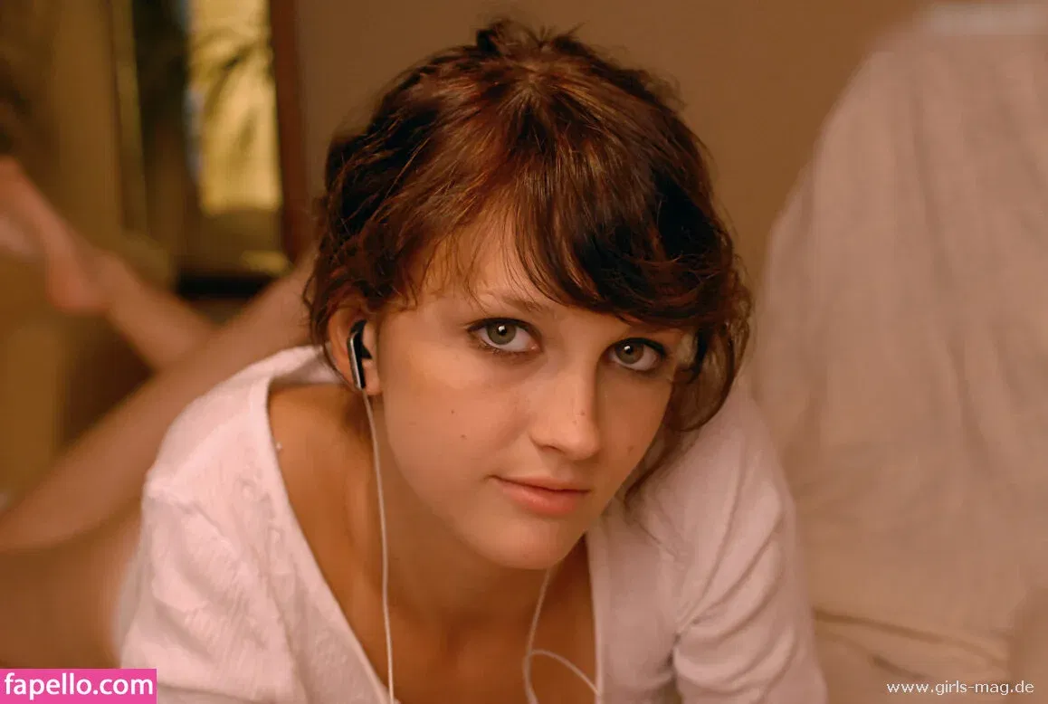 Girls Magazine Onlyfans Photo Gallery 