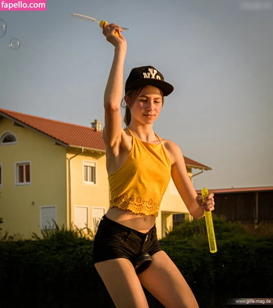 Girls Magazine Onlyfans Photo Gallery 