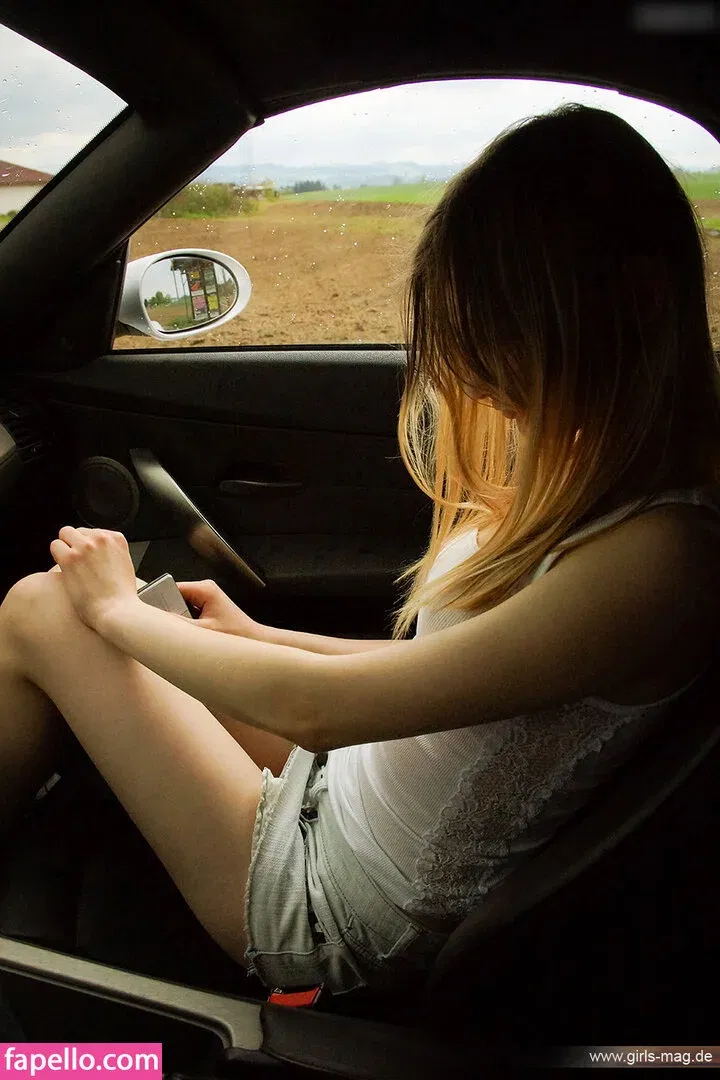 Girls Magazine Onlyfans Photo Gallery 