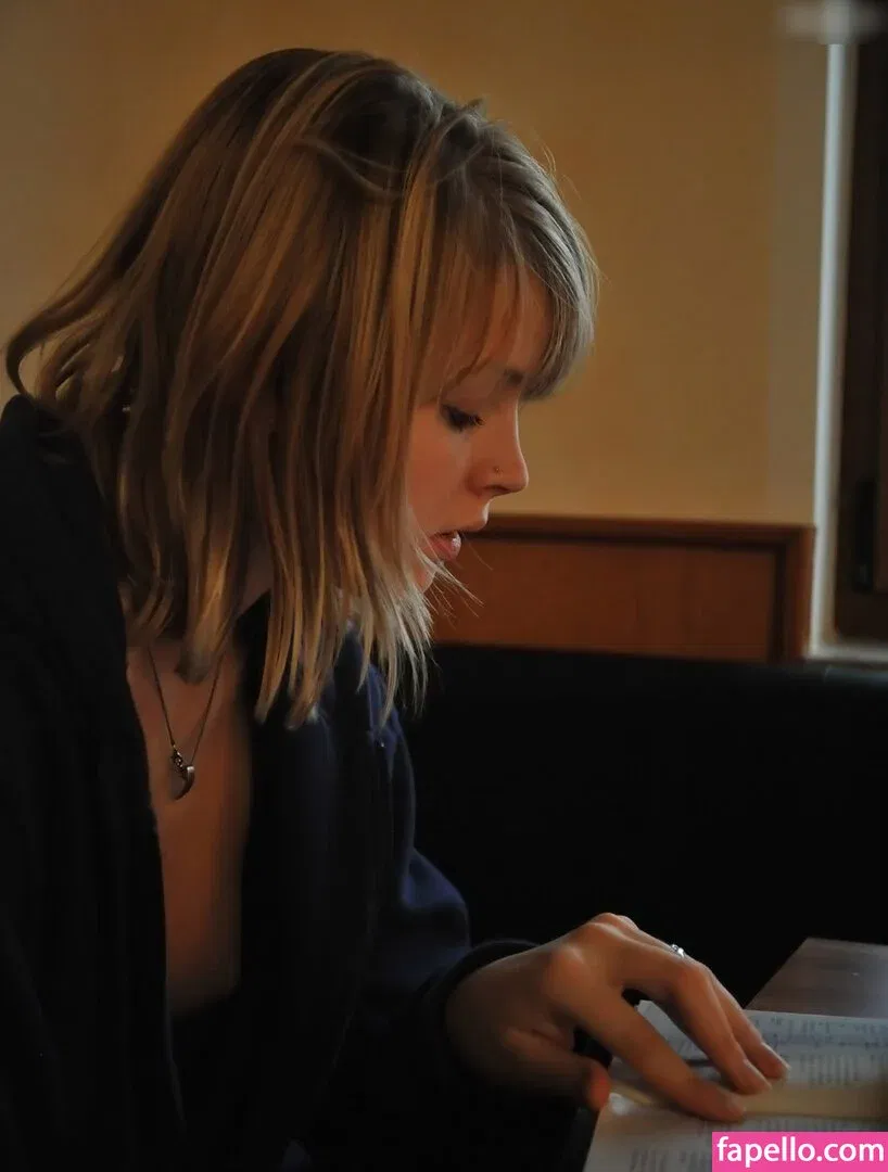 Girls Magazine Onlyfans Photo Gallery 