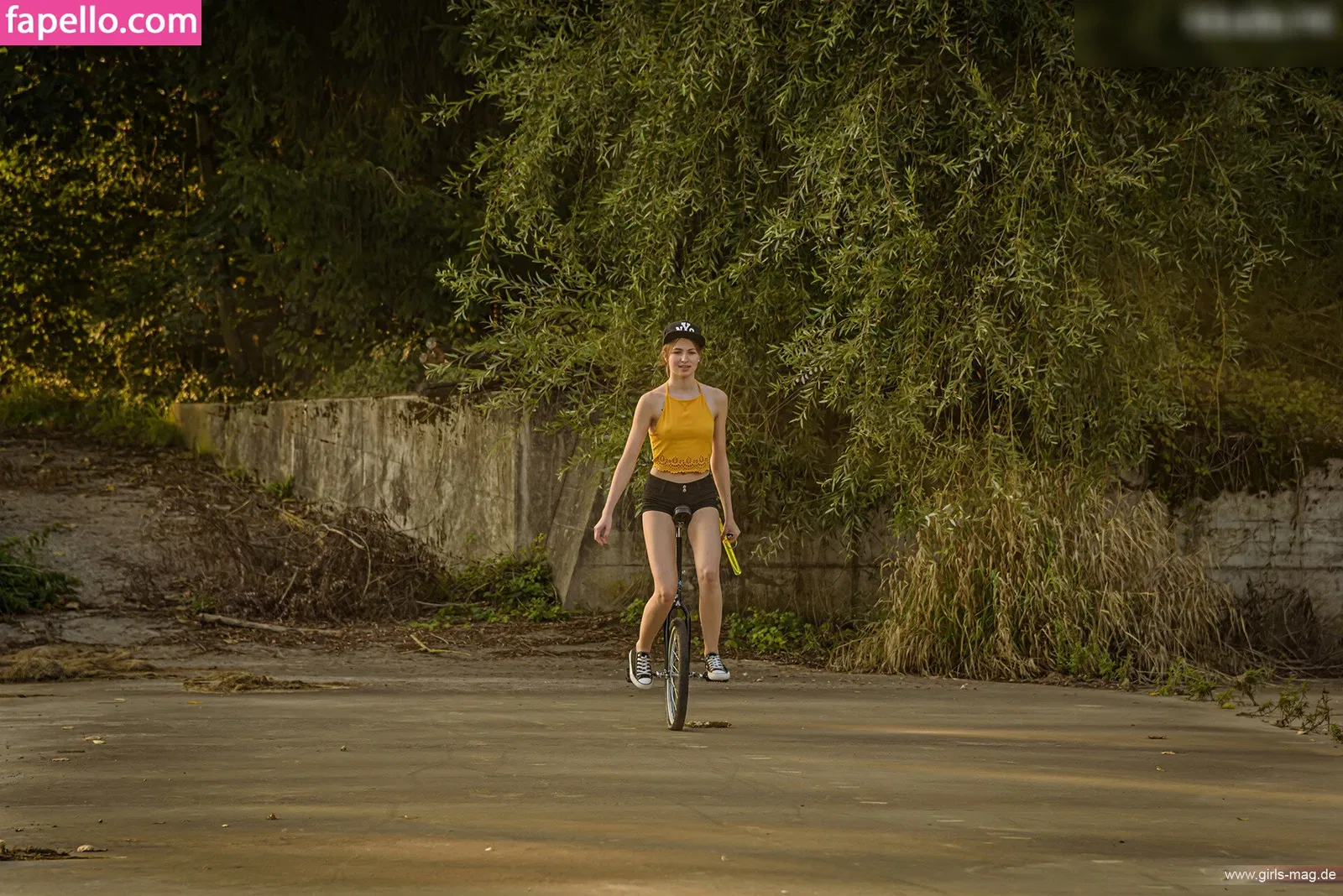 Girls Magazine Onlyfans Photo Gallery 