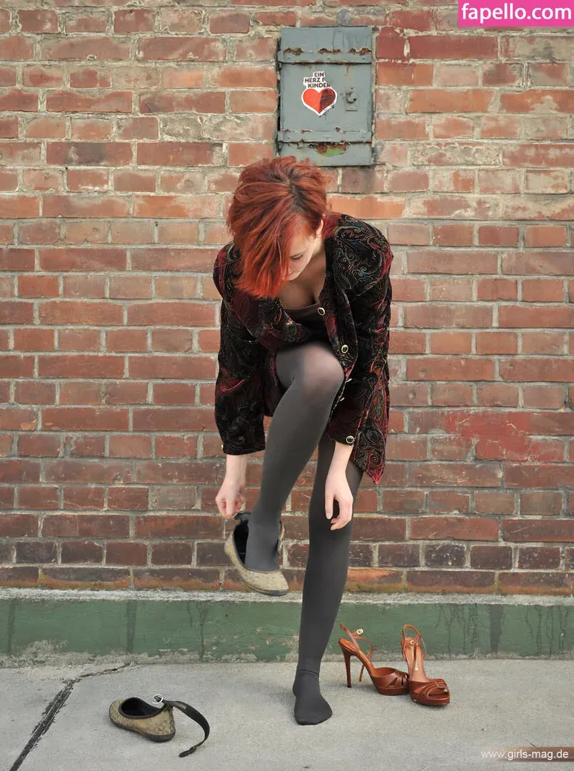 Girls Magazine Onlyfans Photo Gallery 