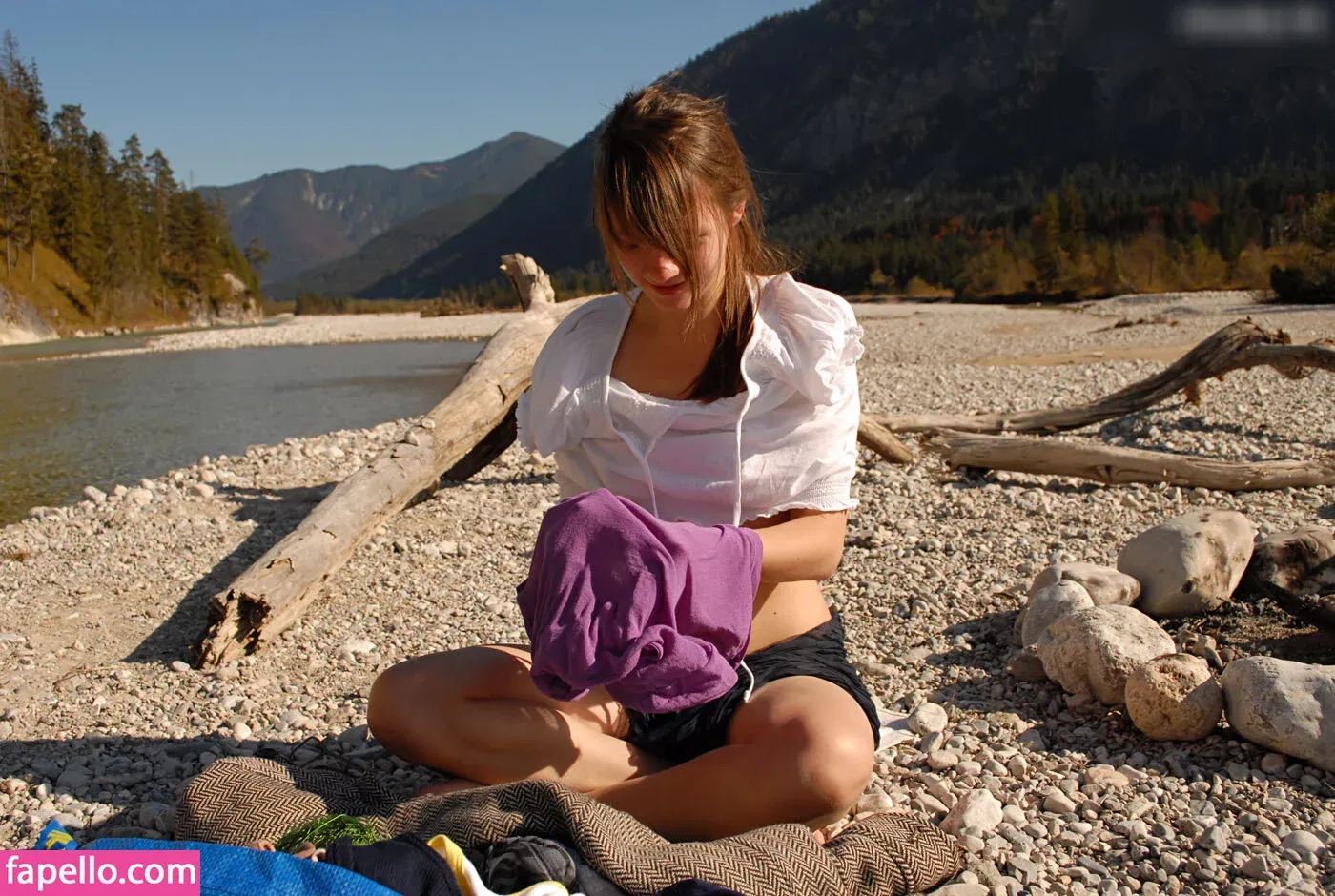 Girls Magazine Onlyfans Photo Gallery 