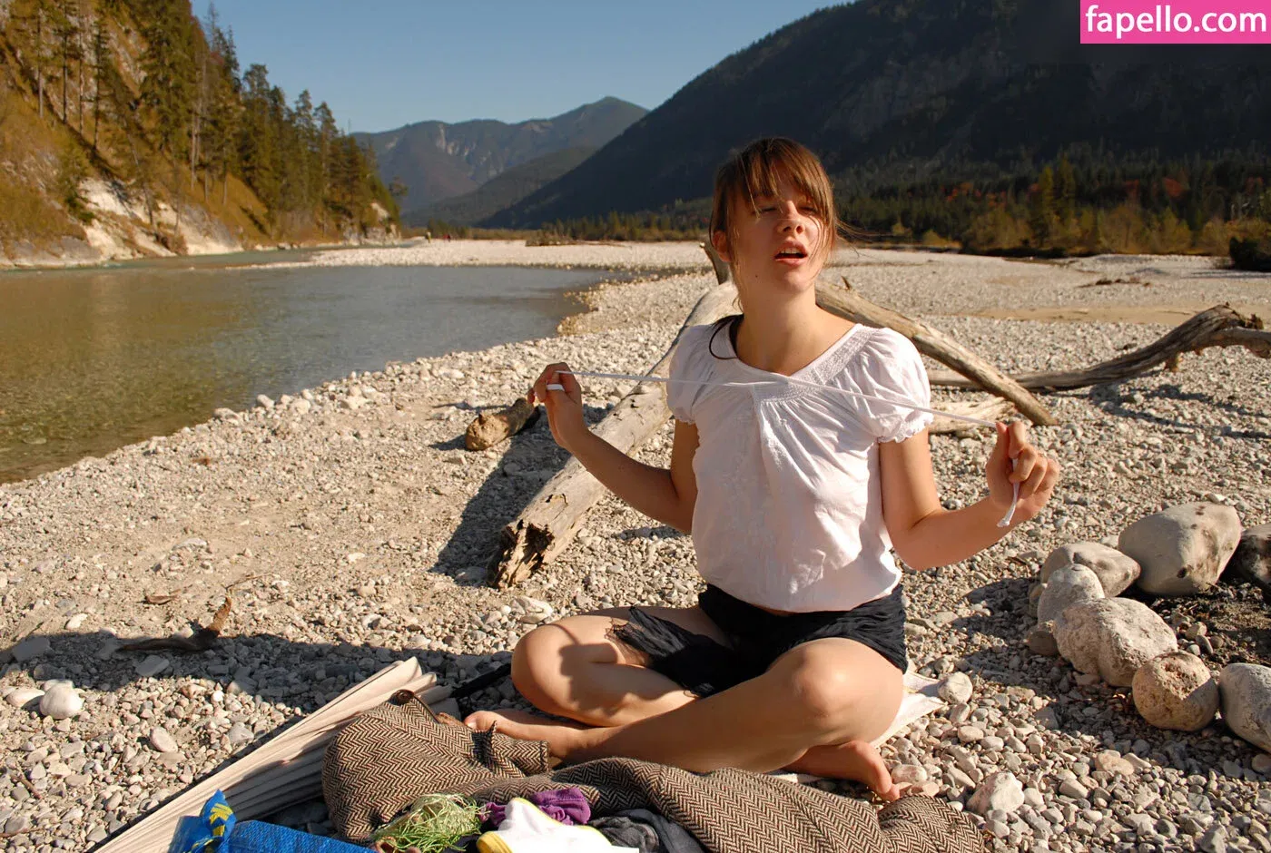 Girls Magazine Onlyfans Photo Gallery 