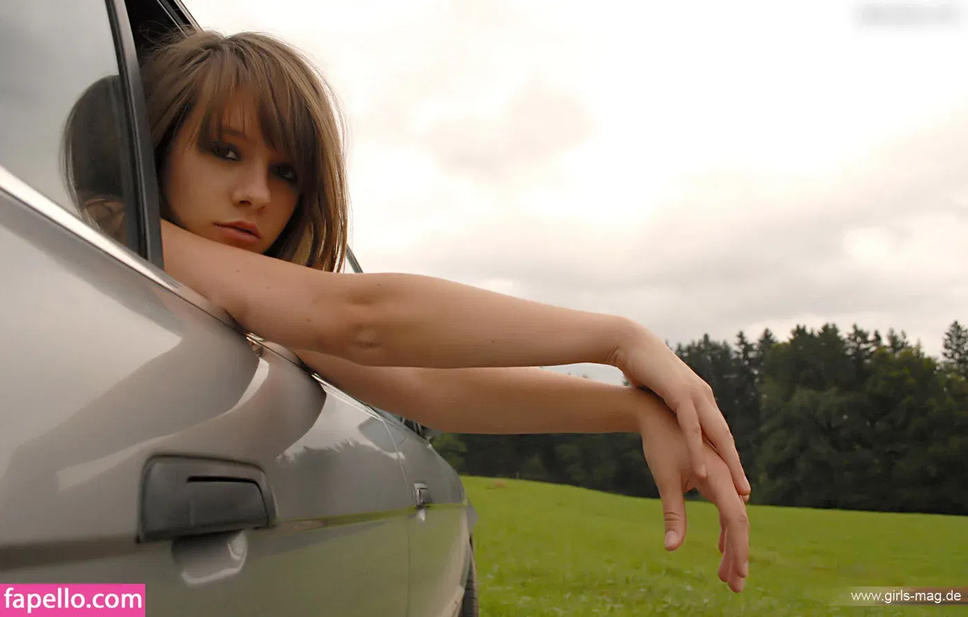 Girls Magazine Onlyfans Photo Gallery 