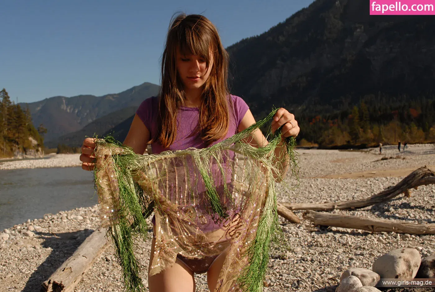 Girls Magazine Onlyfans Photo Gallery 