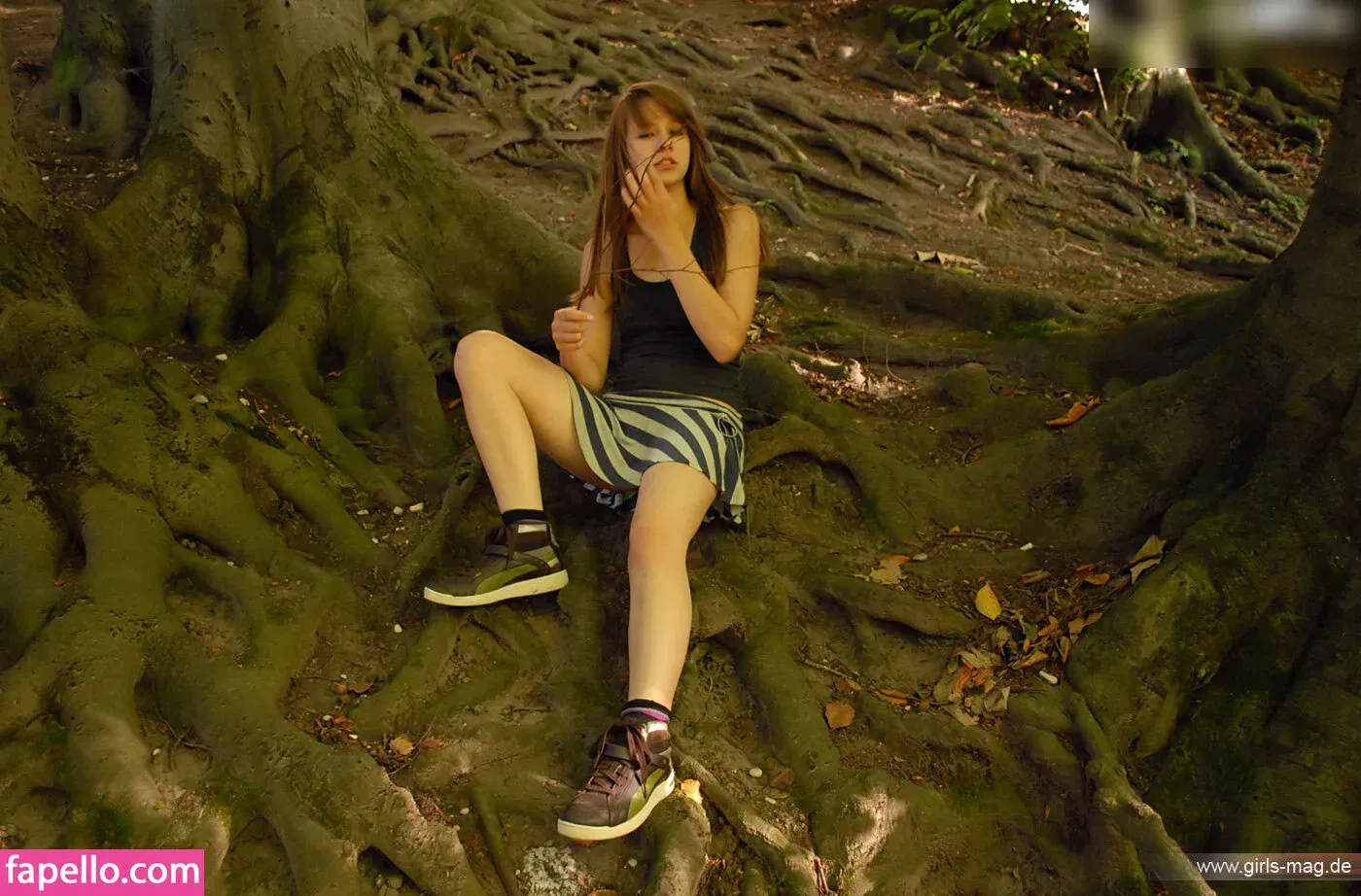 Girls Magazine Onlyfans Photo Gallery 