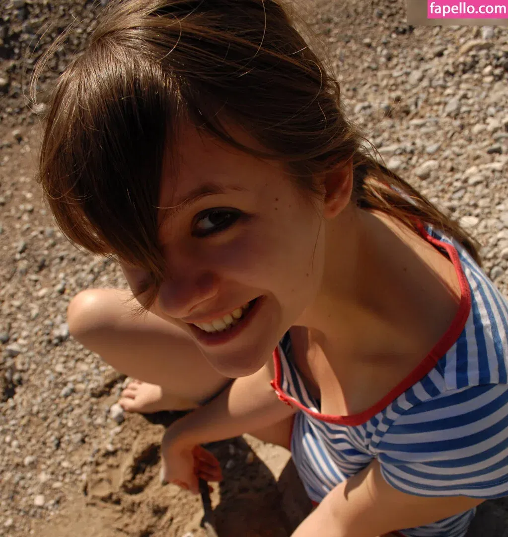 Girls Magazine Onlyfans Photo Gallery 