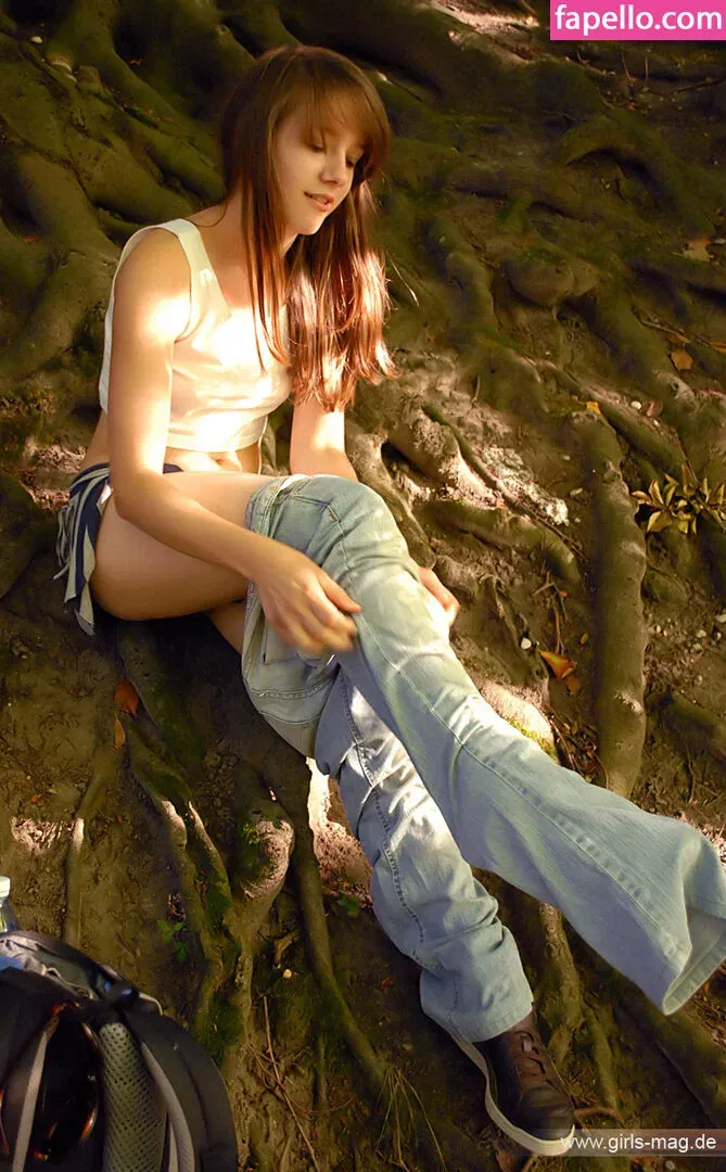 Girls Magazine Onlyfans Photo Gallery 