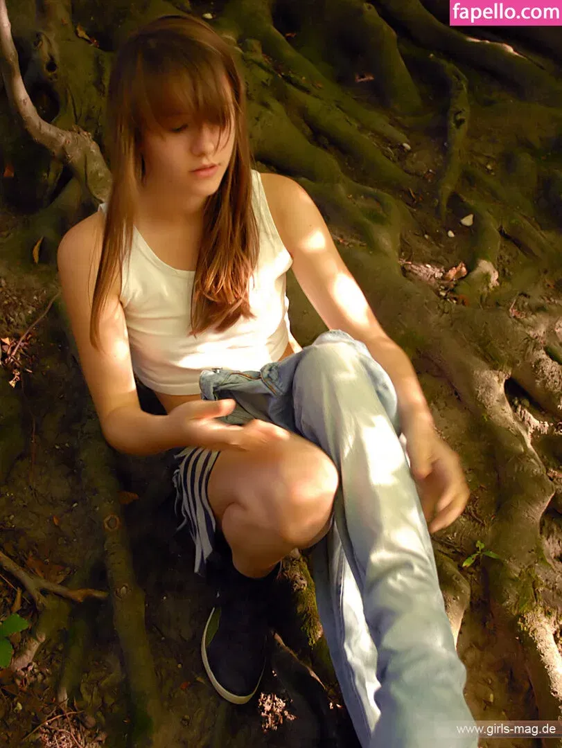 Girls Magazine Onlyfans Photo Gallery 