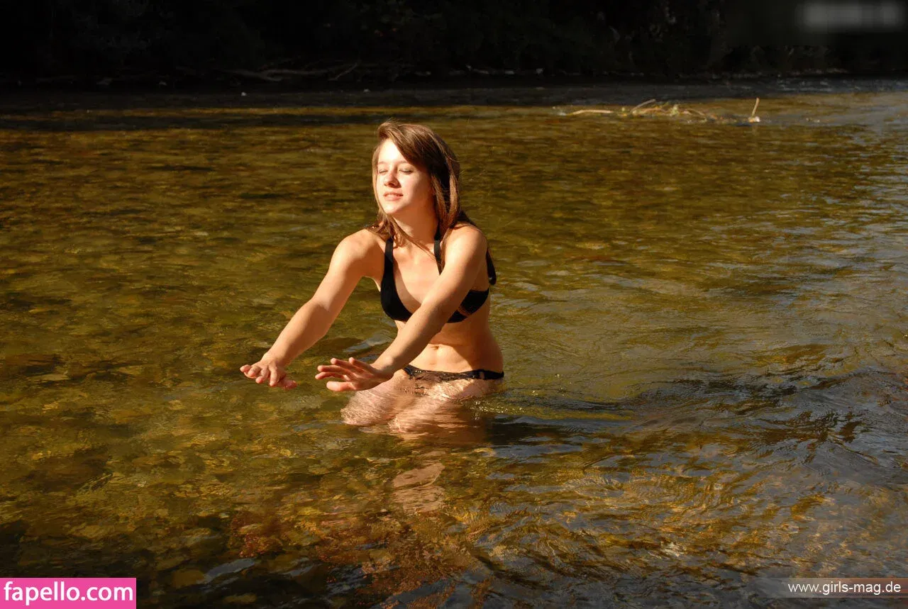 Girls Magazine Onlyfans Photo Gallery 