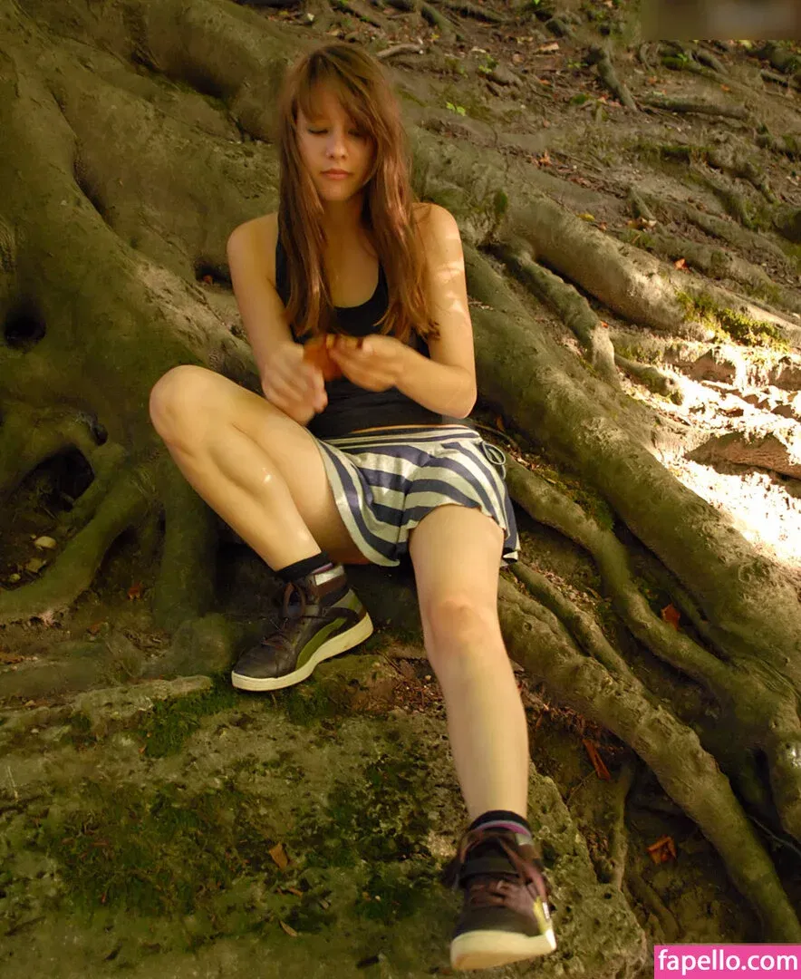 Girls Magazine Onlyfans Photo Gallery 