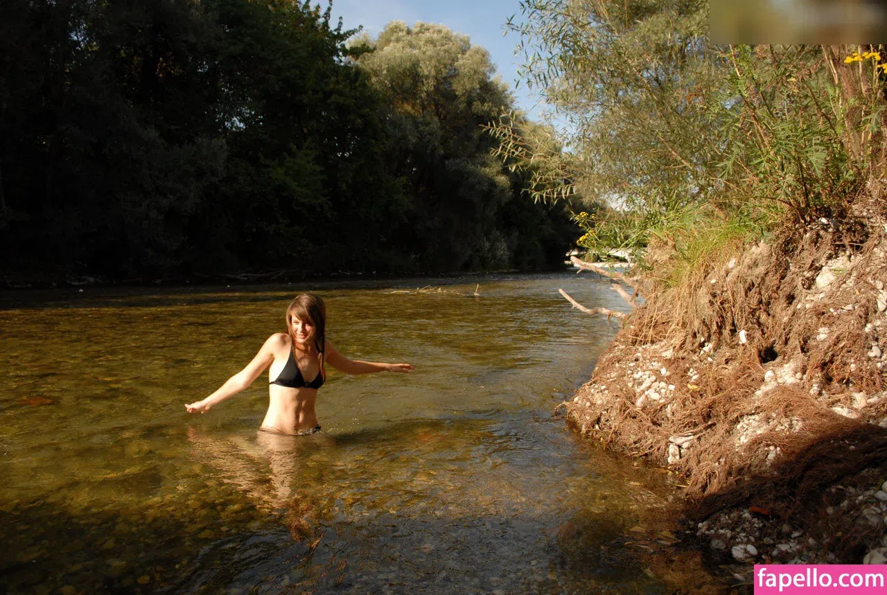 Girls Magazine Onlyfans Photo Gallery 