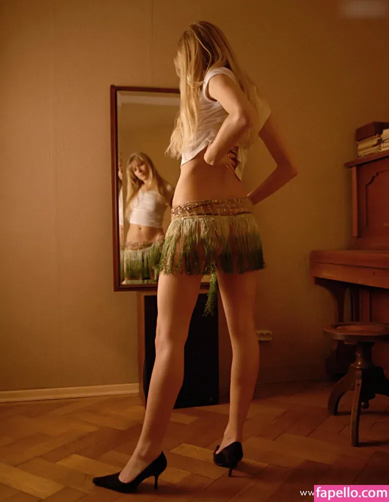 Girls Magazine Onlyfans Photo Gallery 