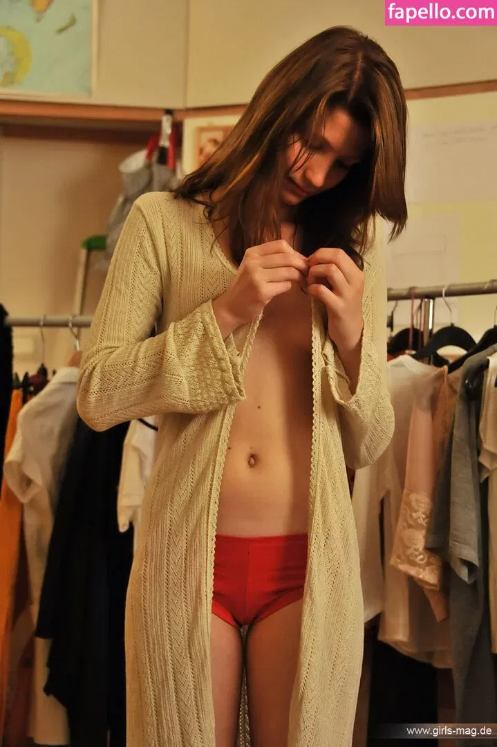 Girls Magazine Onlyfans Photo Gallery 