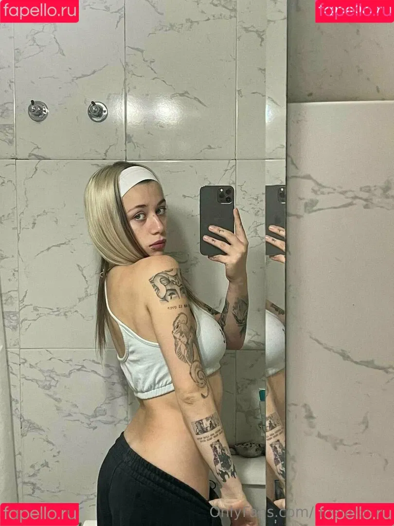 noelleblair Onlyfans Photo Gallery 
