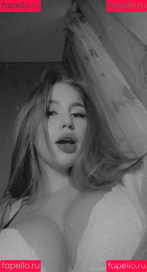 Sara Dodevska Onlyfans Photo Gallery 