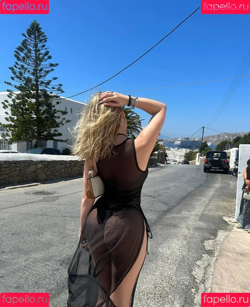 Sara Dodevska Onlyfans Photo Gallery 