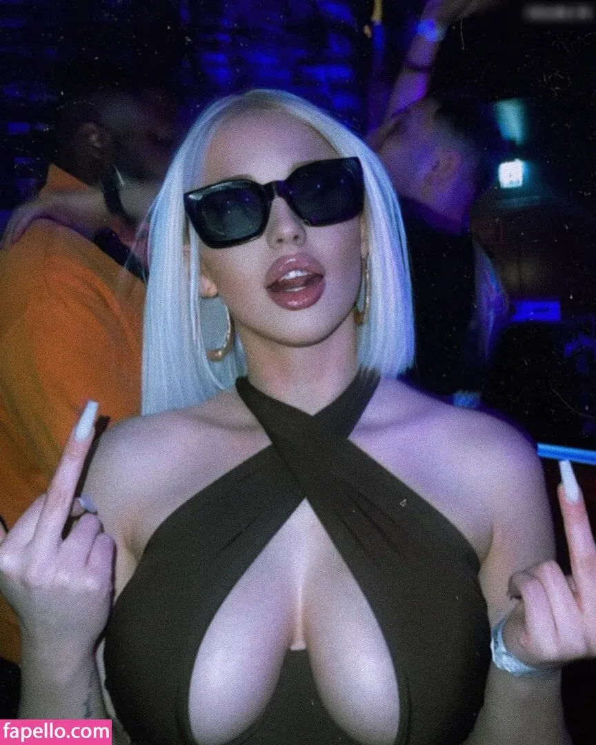 Sara Dodevska Onlyfans Photo Gallery 