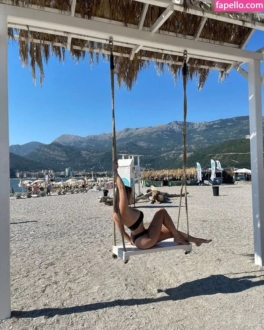 Sara Dodevska Onlyfans Photo Gallery 