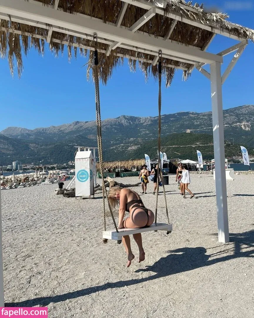 Sara Dodevska Onlyfans Photo Gallery 