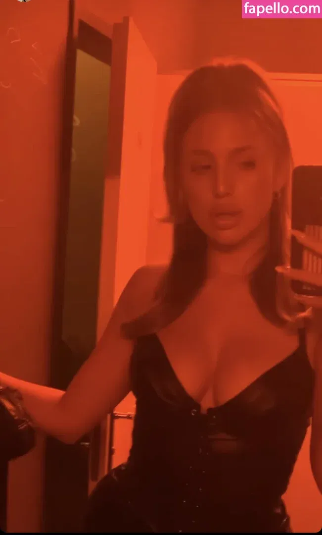 Sara Dodevska Onlyfans Photo Gallery 