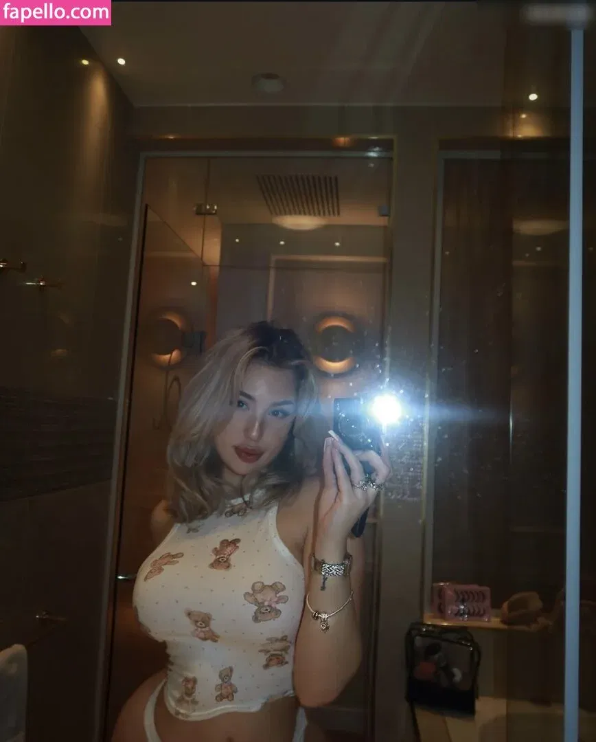 Sara Dodevska Onlyfans Photo Gallery 