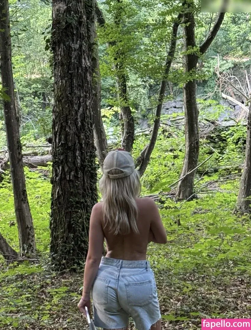 Sara Dodevska Onlyfans Photo Gallery 