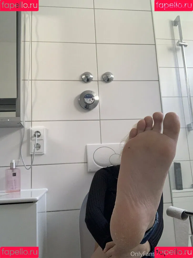monamixxx Onlyfans Photo Gallery 