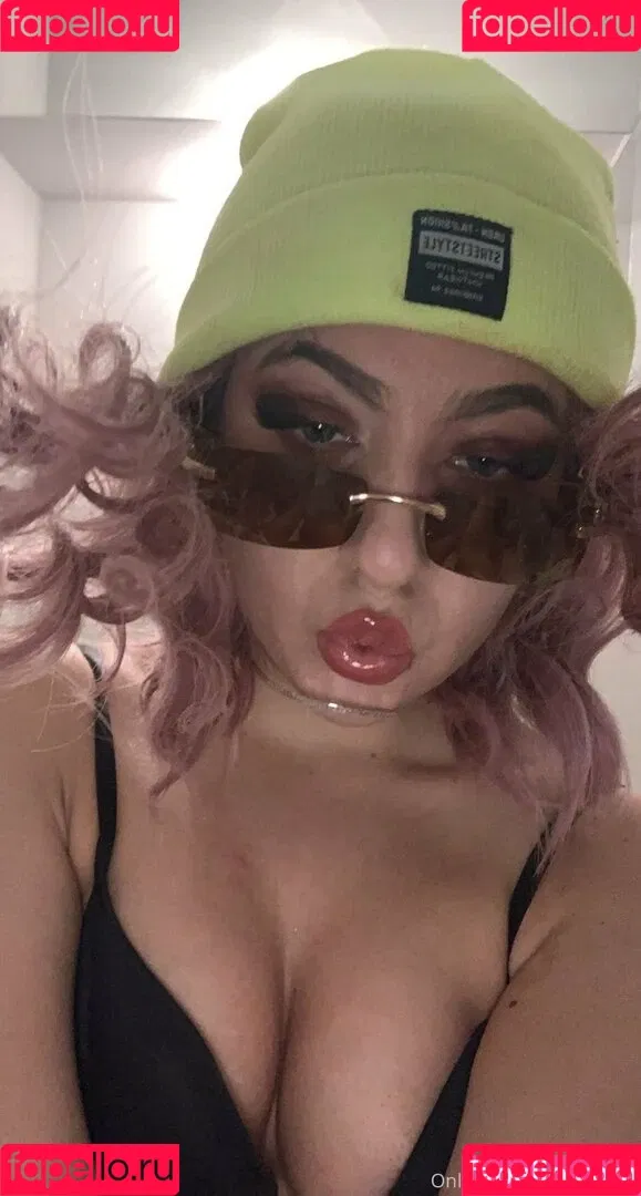 monamixxx Onlyfans Photo Gallery 