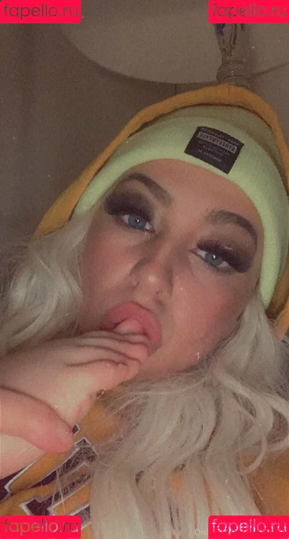 monamixxx Onlyfans Photo Gallery 