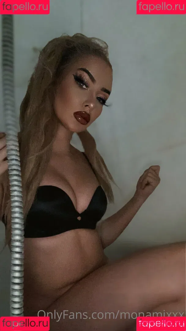 monamixxx Onlyfans Photo Gallery 