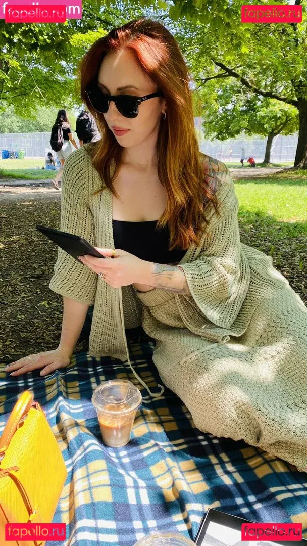 Megan Everett Onlyfans Photo Gallery 