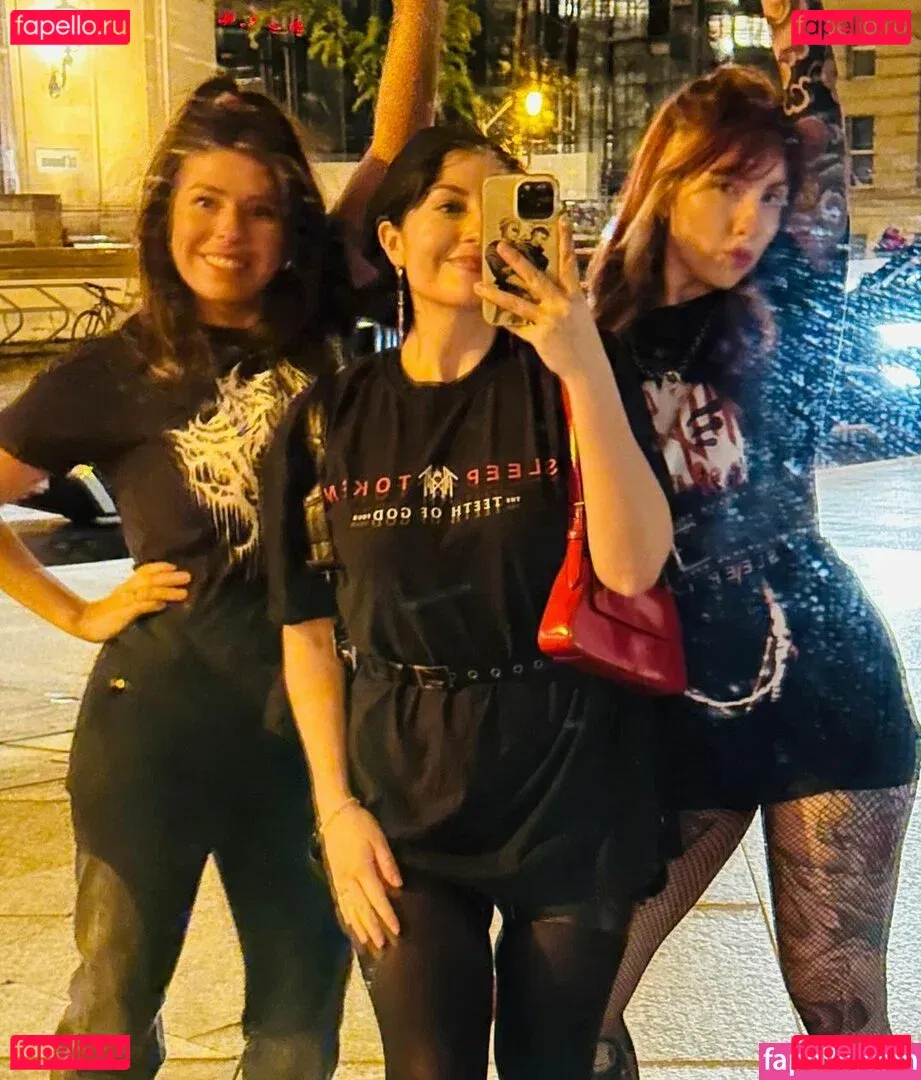 Megan Everett Onlyfans Photo Gallery 