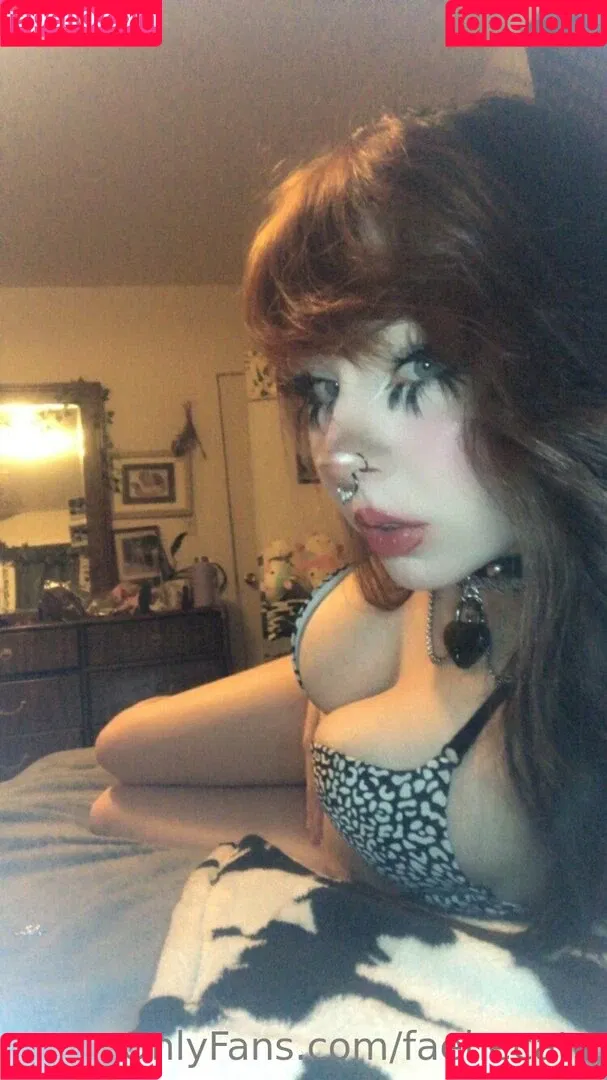 faehecate Onlyfans Photo Gallery 