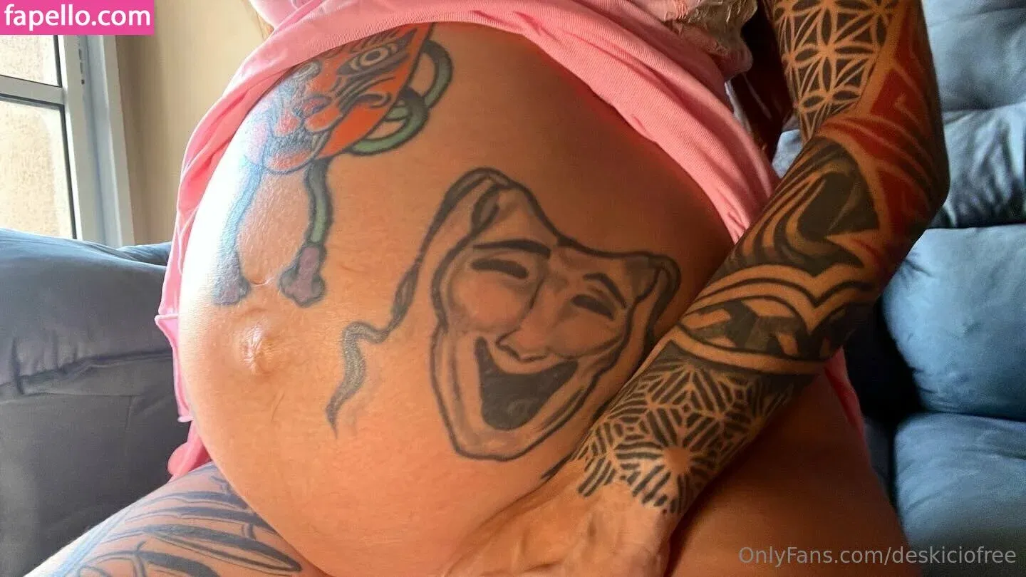 deskiciofree Onlyfans Photo Gallery 