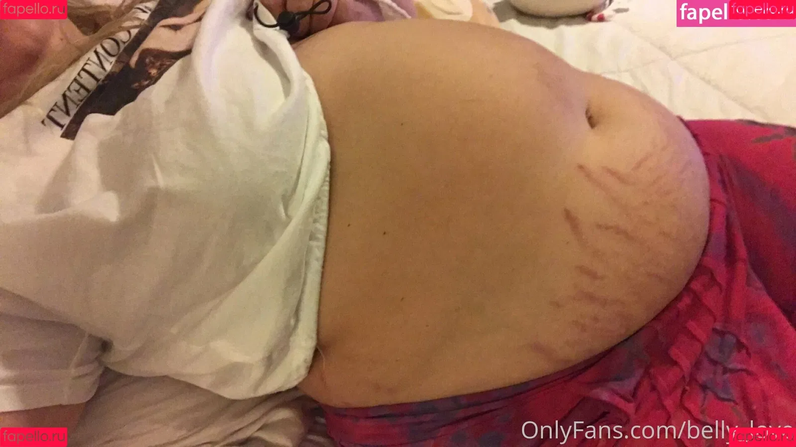 belly_love Onlyfans Photo Gallery 