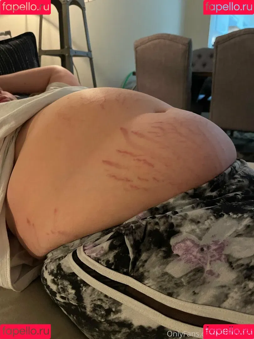 belly_love Onlyfans Photo Gallery 
