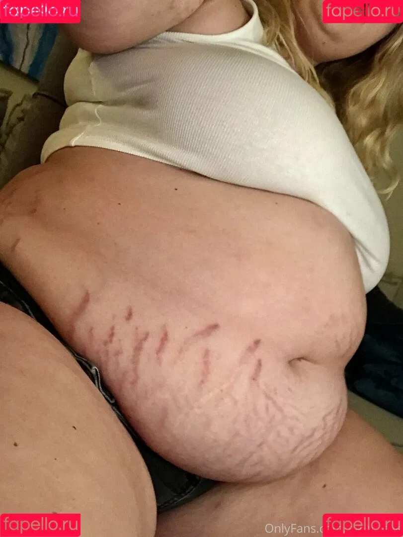 belly_love Onlyfans Photo Gallery 