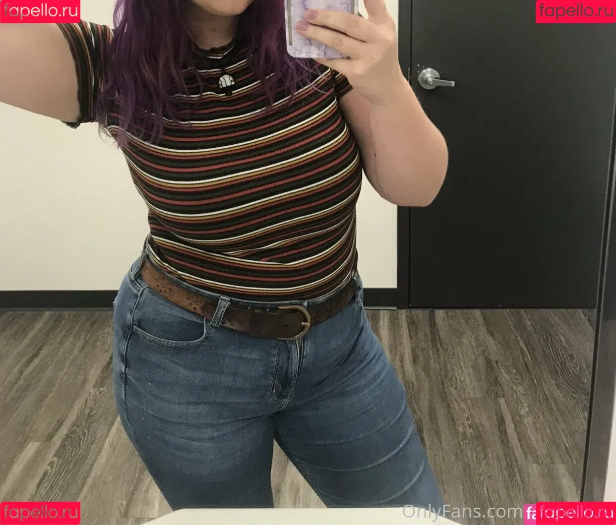 belly_love Onlyfans Photo Gallery 