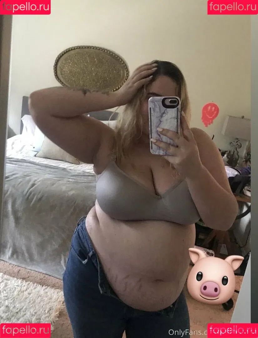 belly_love Onlyfans Photo Gallery 