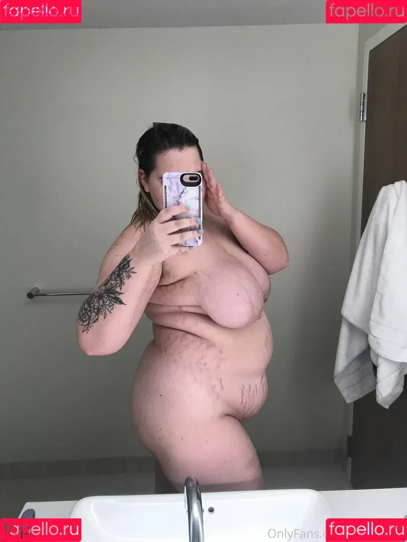 belly_love Onlyfans Photo Gallery 