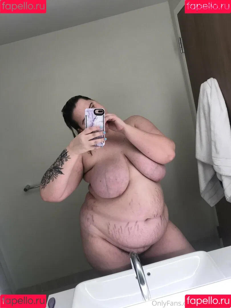 belly_love Onlyfans Photo Gallery 