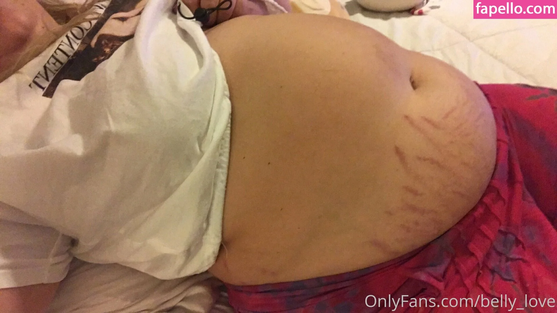 belly_love Onlyfans Photo Gallery 