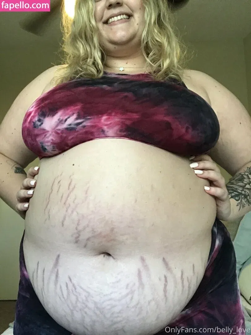 belly_love Onlyfans Photo Gallery 